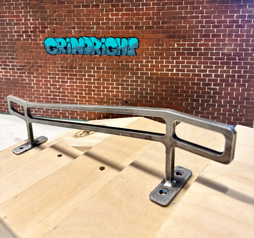 GrindRight Fingerboard 5stair Kink Raw Silver 14inch