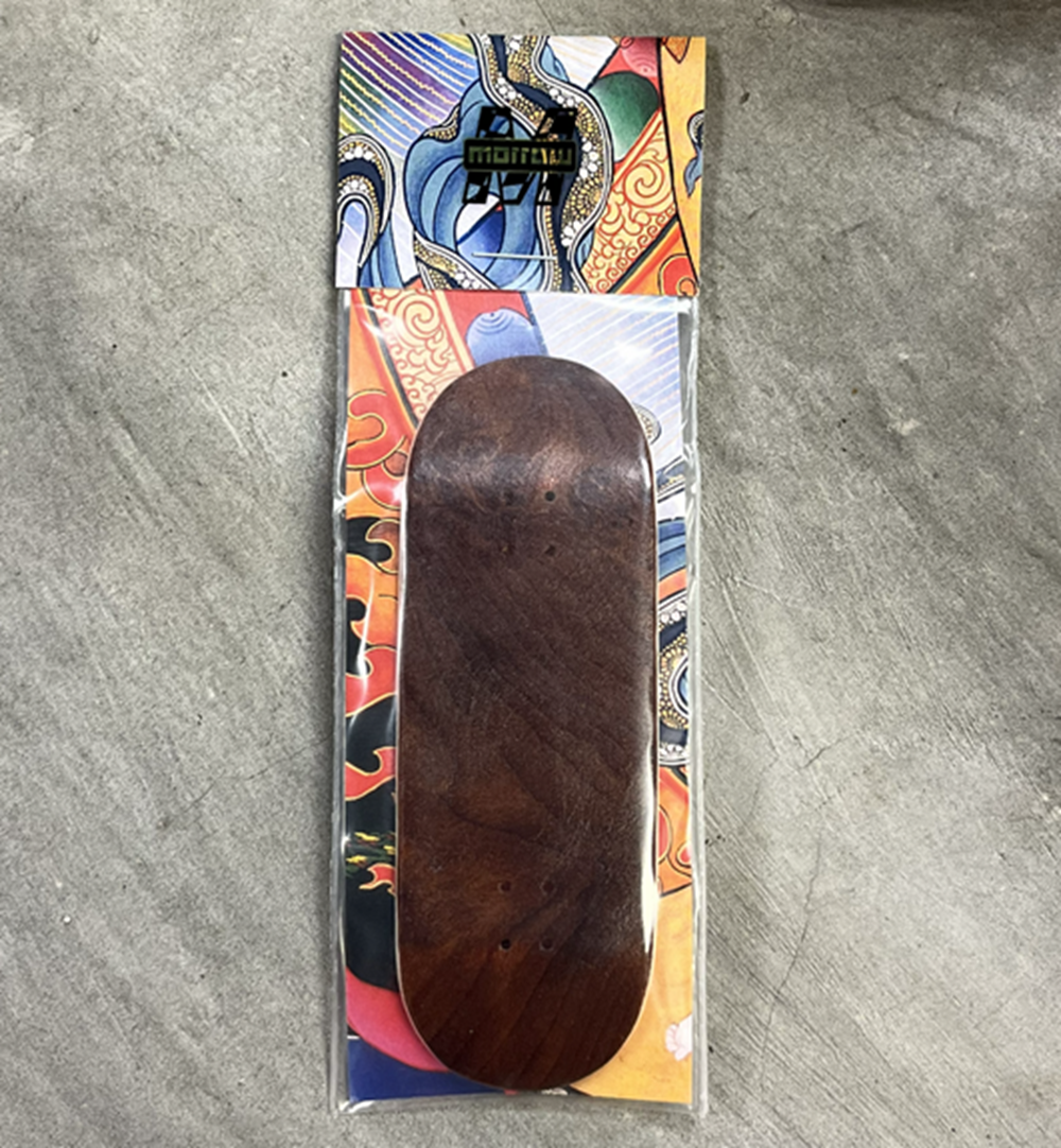 Morrow Fingerboard Deck Brown Stained 35.3x101