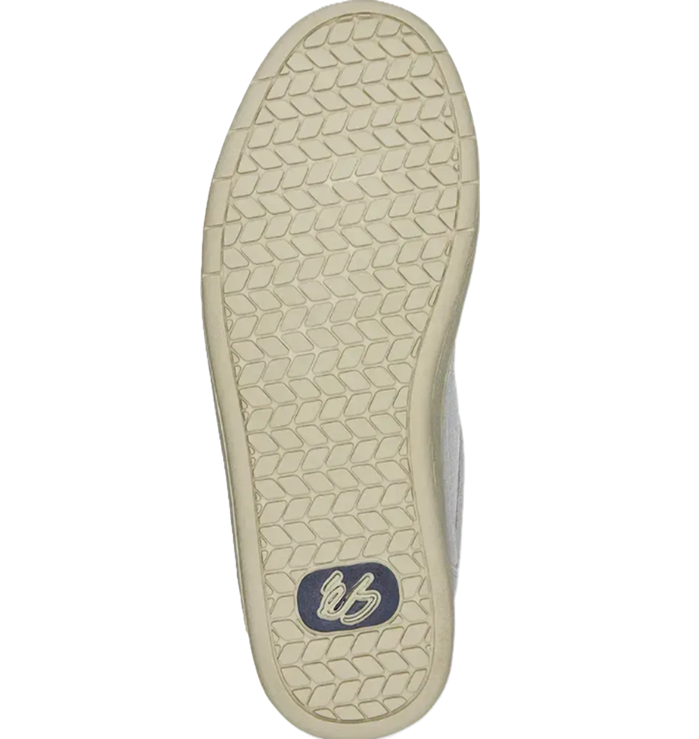 ES Accel Skate Shoes White Tan