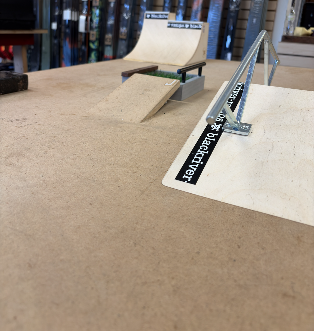 OG StairSet Canvas FIngerboard Park with STAND Brown 3x6
