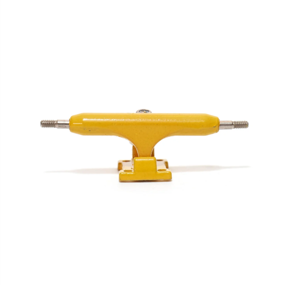 Flatface Fire Fingerboard Trucks Yellow 32mm
