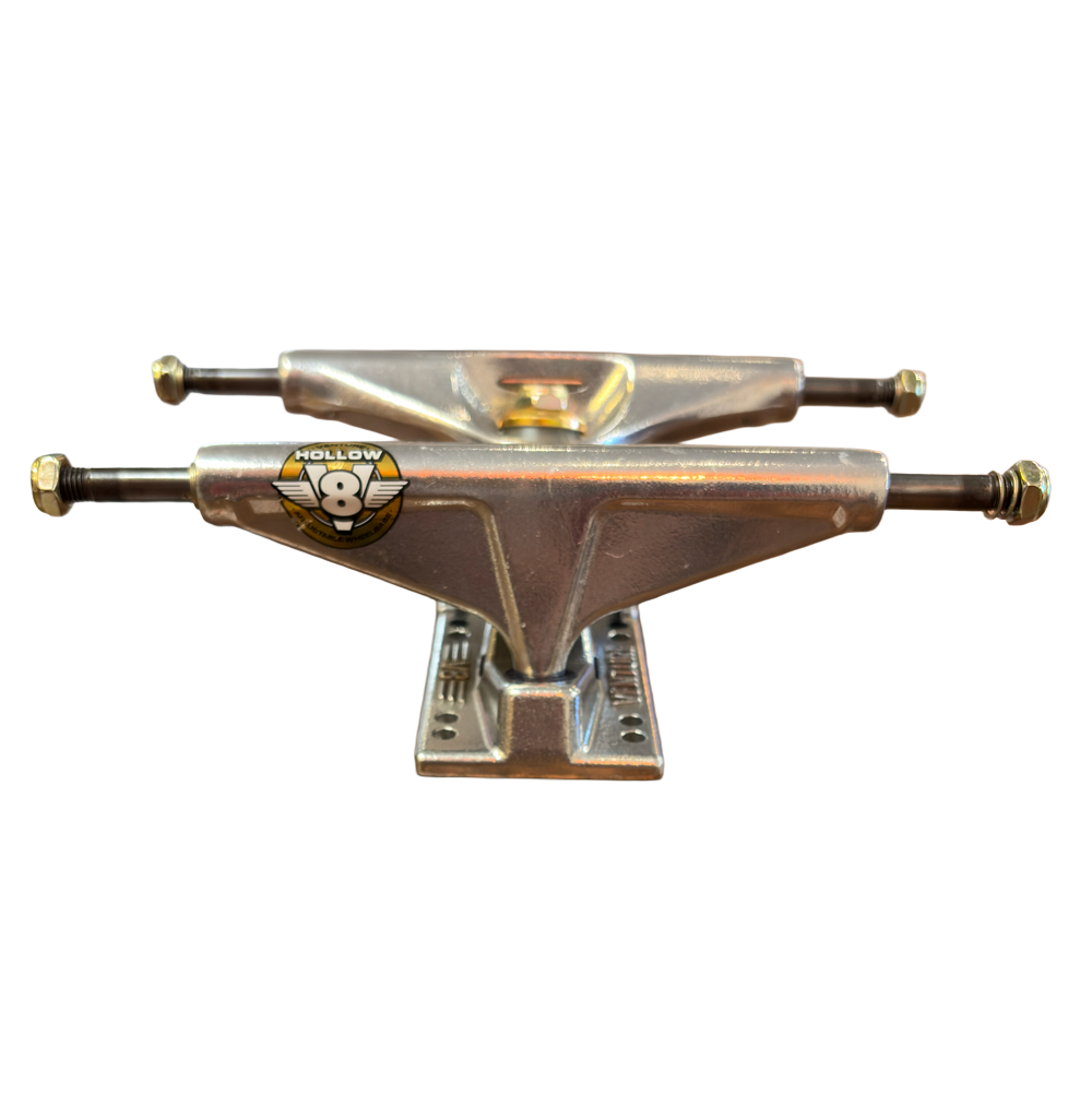 Venture V-Hollow Lights V8 Polished Trucks Silver 5.6 Set