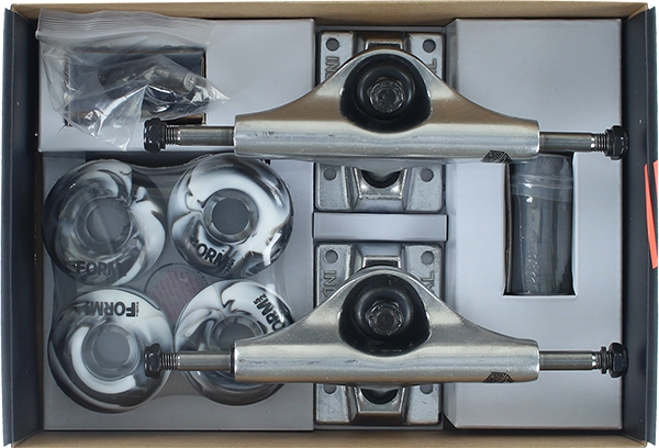 INDUSTRIAL COMP-PK 4.75 RAW/RAW w/52mm BK/WT SWIRL TRUCKS SET