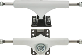 SLAPPY ST1 CLASSIC 8.25 PAINTED WHT/BLK TRUCKS SET