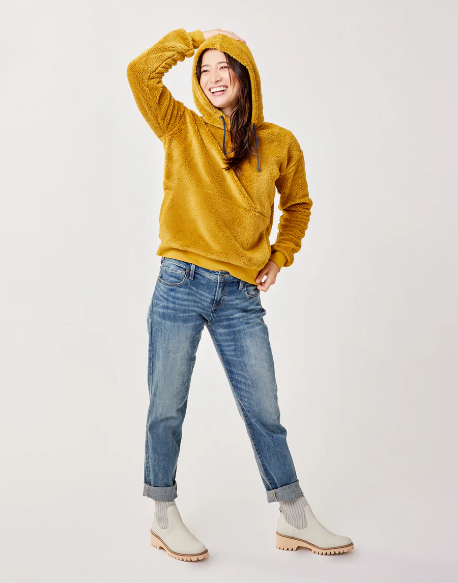 Carve Designs Brie Sherpa Hood Forrest L