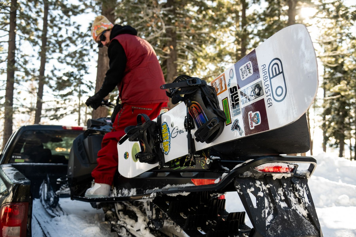 GNU Hyper Blake Paul Snowboard Off White 157