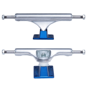 Slappy Classic Hollow ST1 Trucks Blue Polished 8.25 Set