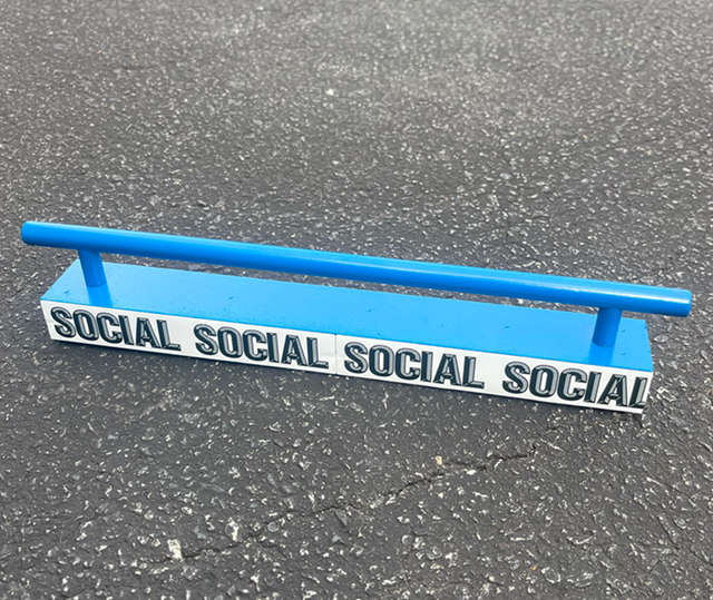 Social Flatbar FIngerboard Obstical Blue 2x12