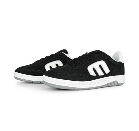 Etnies Lowcut Skate Shoes Black White