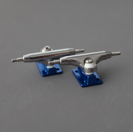 Dynamic Fingerboard Pro Trucks Blue Chrome 32mm