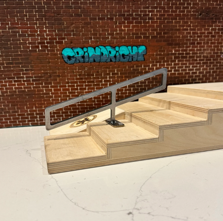GrindRight Fingerboard 5Stair Gap to Rail Raw Silver 9inch