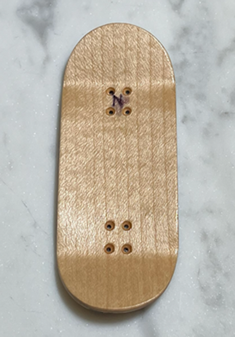 223 Eyes Split Ply Fingerboard Deck Brown 38x99 OG Med