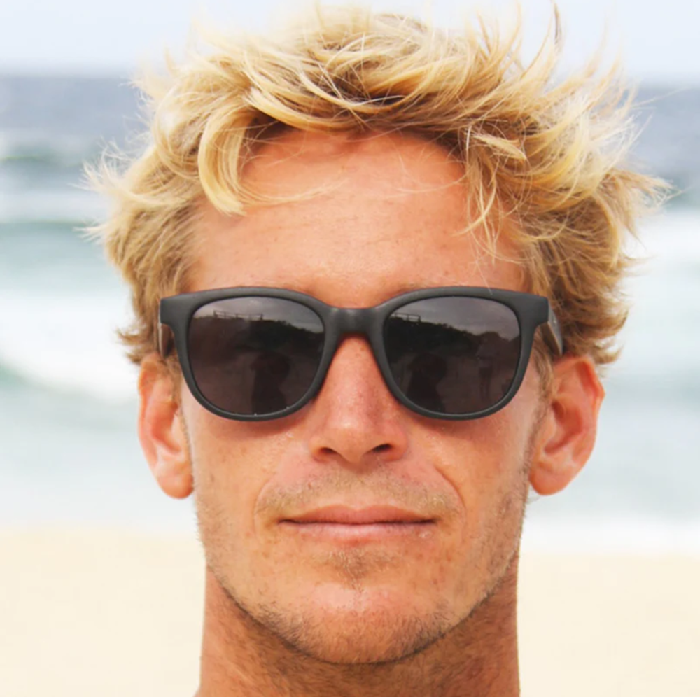 Carve Homeland Polarized Sunglasses Matt Black Grey