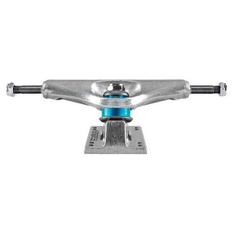 Venture V8 Trucks Polished Silver 5.6
