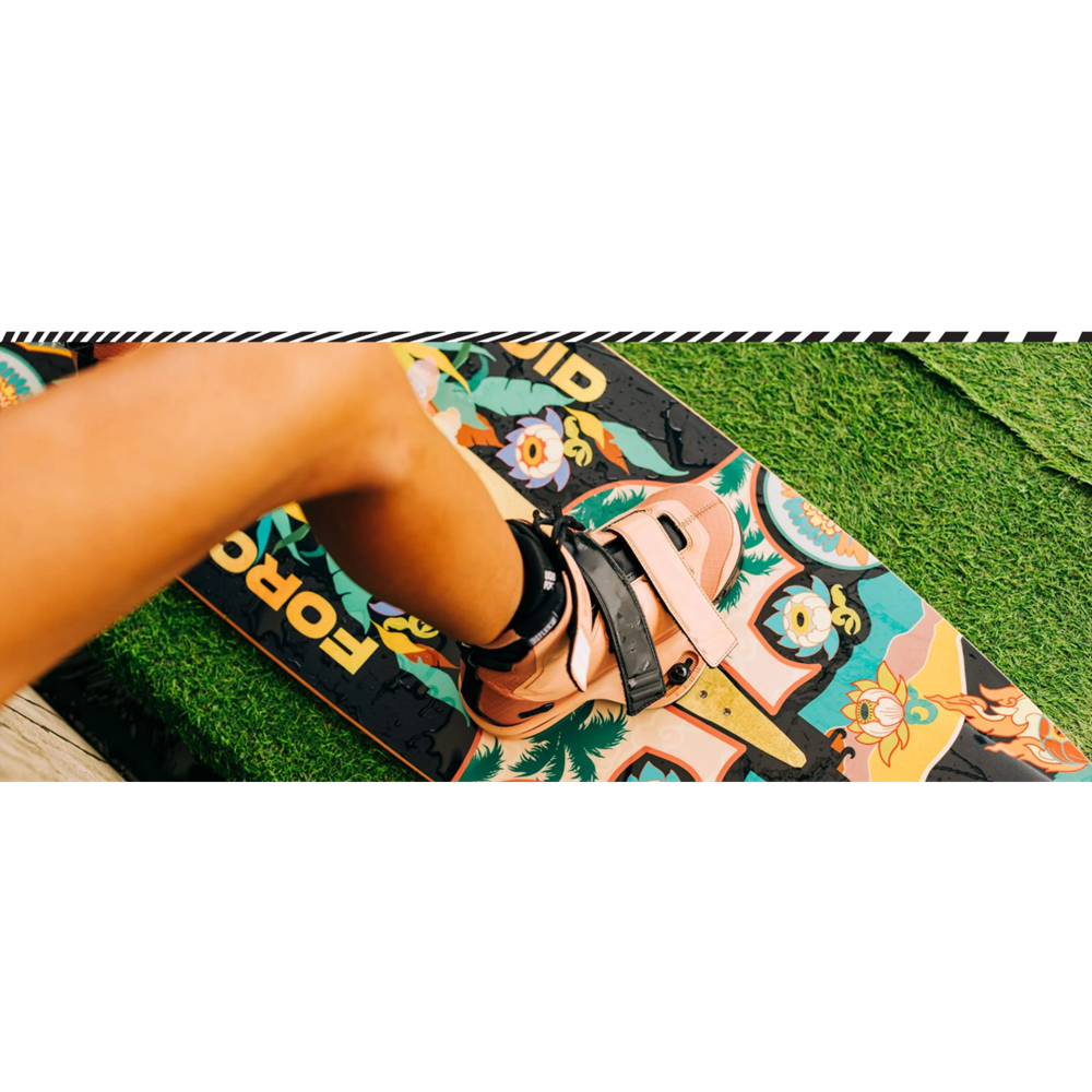 Liquid Force Hook Bindings Womens 2026 Coral 5-7