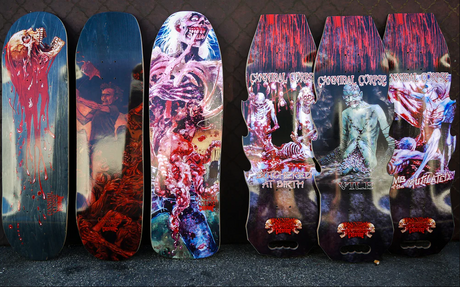 Creature Cannibal Corpse Chaos Horrific Deck Black Red 8.75x32