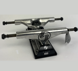 Silver M-Hollow Skateboard Trucks Set Silver Black 8.0