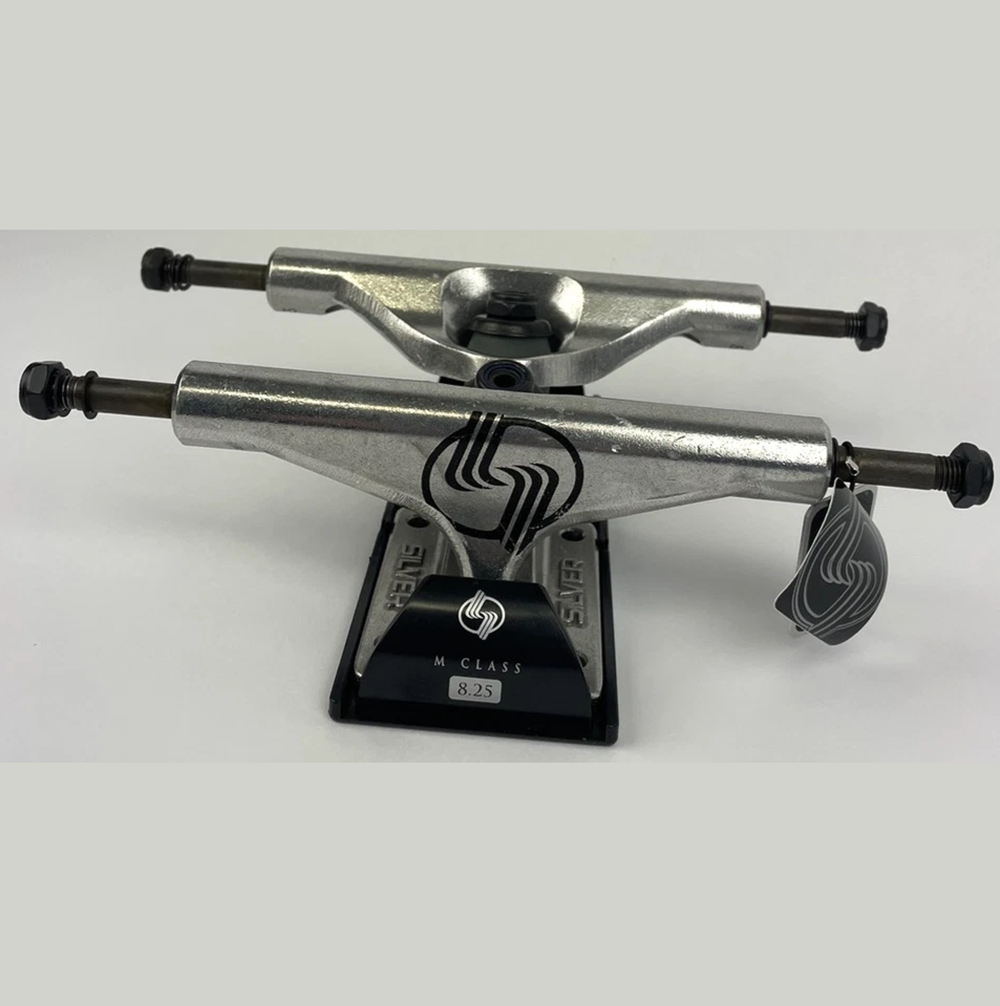Silver M-Hollow Skateboard Trucks Set Silver Black 8.0