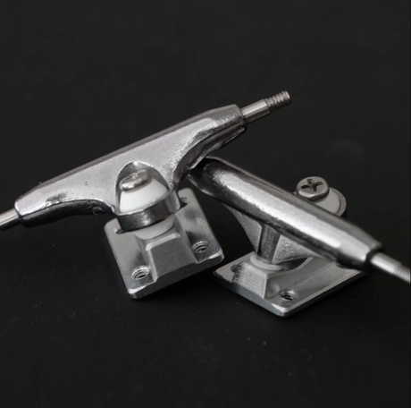 Dynamic Fingerboard Pro Trucks Chrome Chrome 36mm