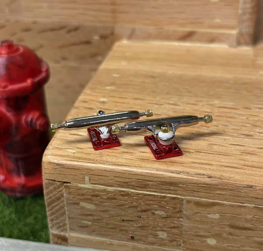 Social Team Pro Fingerboard Trucks Red Chrome 36mm