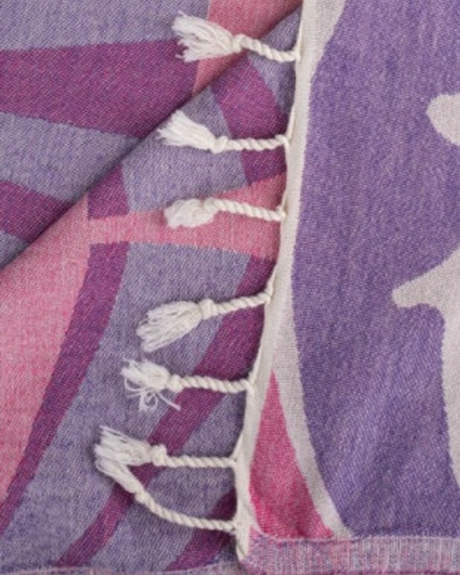 Sand Cloud Geo Manta Rays Towel Magenta Regular