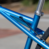 SE Colossal Quadangle Blue Sparkle 32