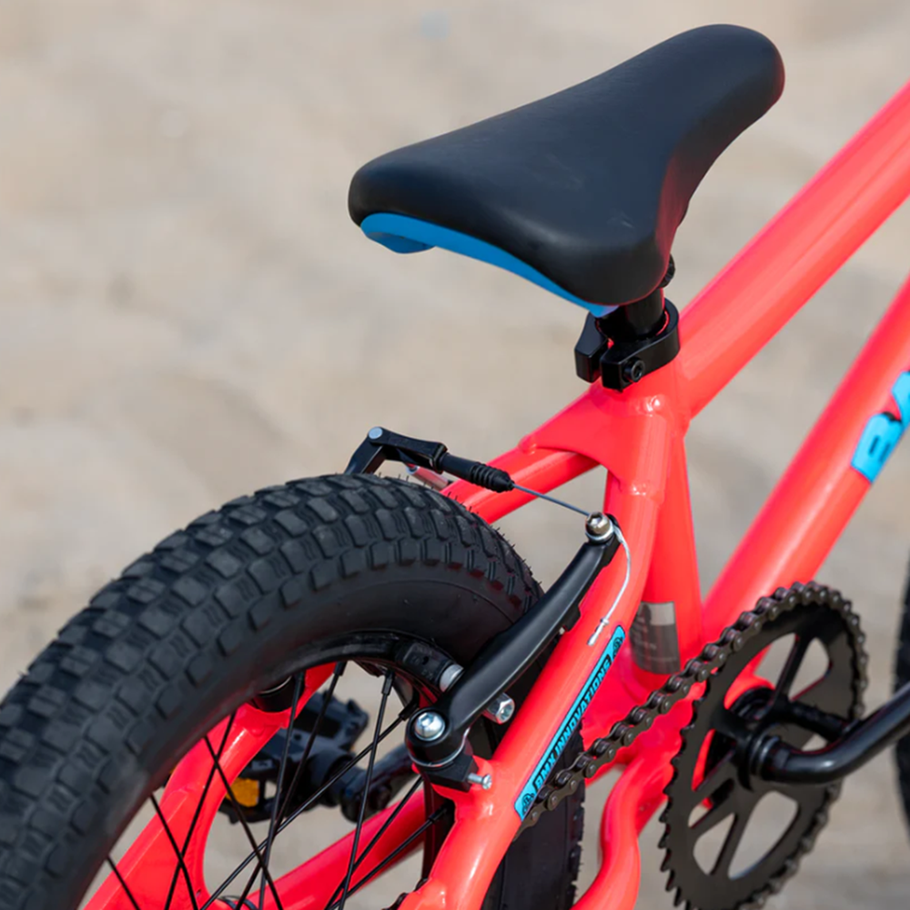 SE Basher Pink Power 16