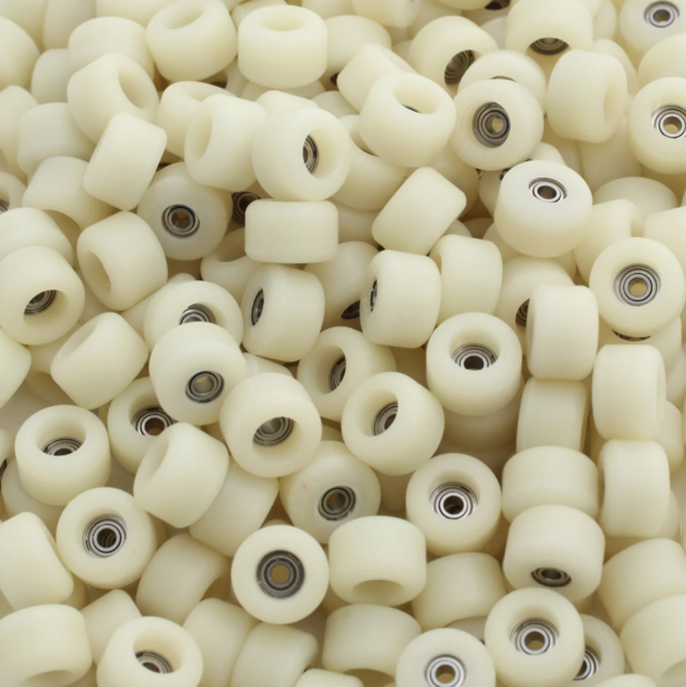 Flatface G4 Fingerboard Wheels J4 White Linehan Pro