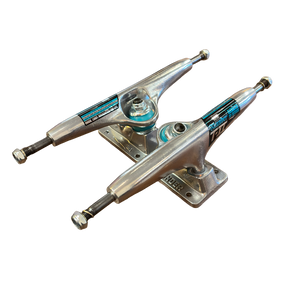 Thunder Team T2 Trucks Polished 181mm Set