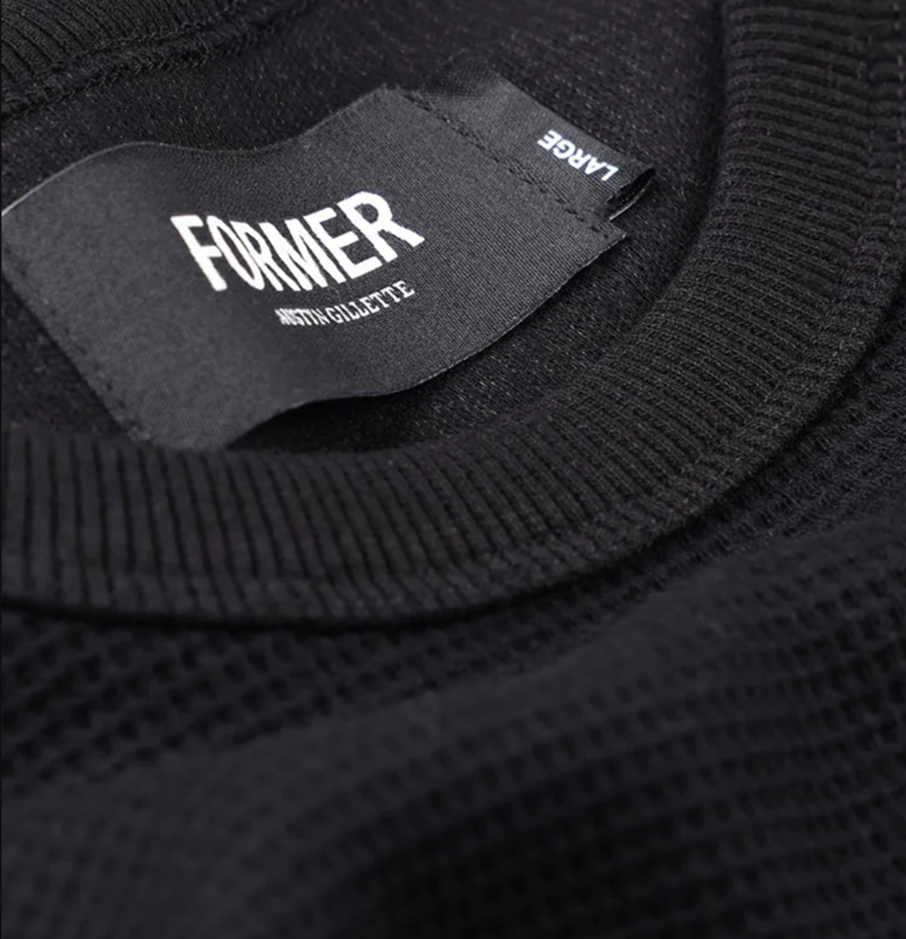 Former AG Raglan Waffle Crewneck Black Medium