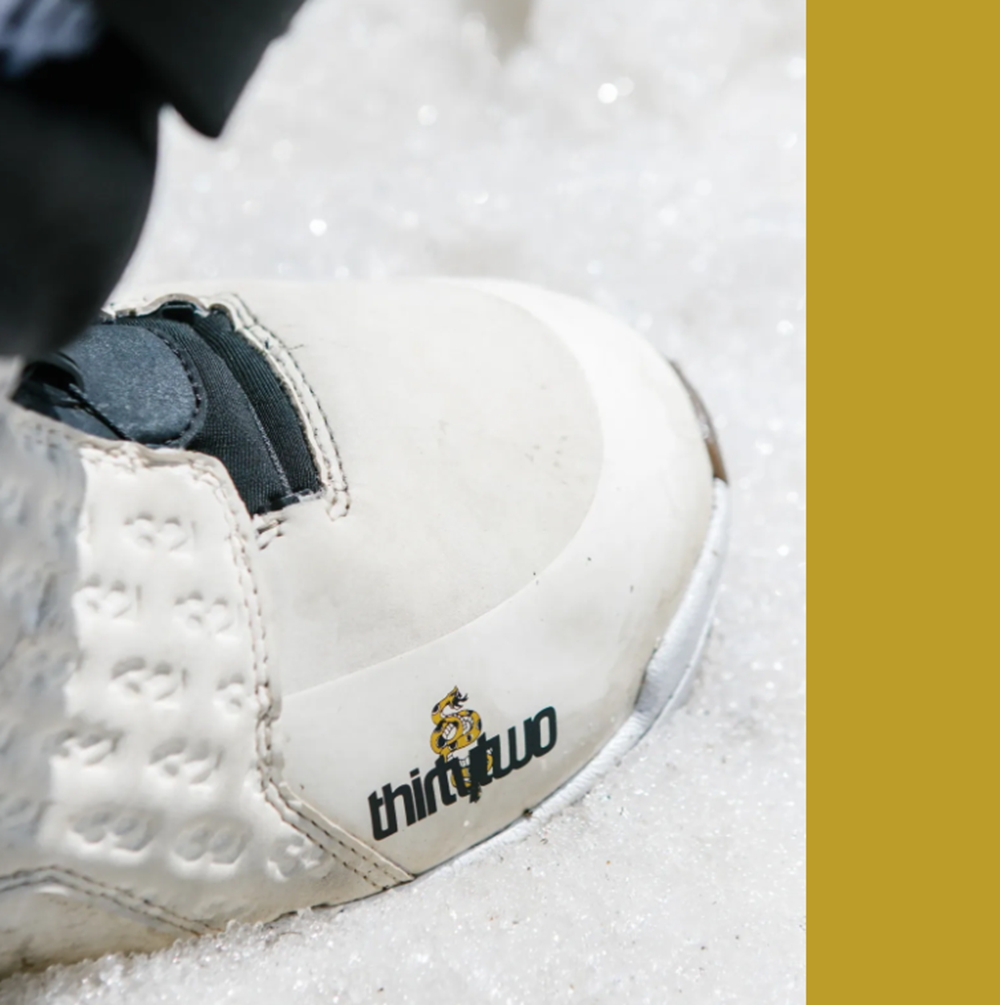 ThirtyTwo 32 Lashed Double BOA Snowboard Boots 2627 Fava White