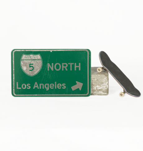 GrindRight Freeway Street Sign Silver 5x3"