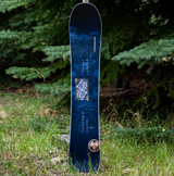 Never Summer Valhalla Snowboard 2627 Black Blue 153