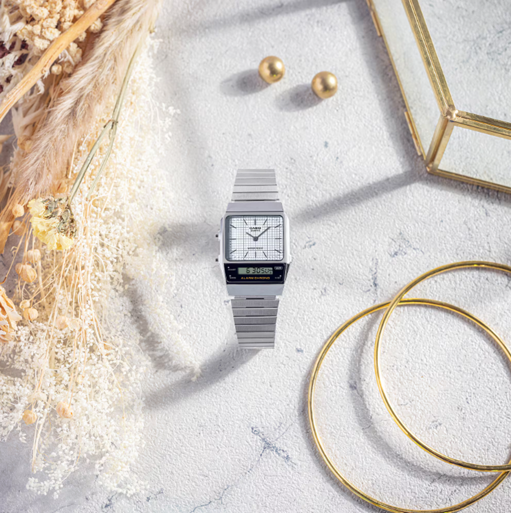 Casio AQ800E-7A Watch Silver