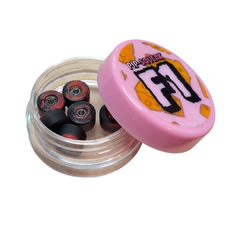 PipSqueak F1 Fingerboard Wheels Black Red 6.7mm