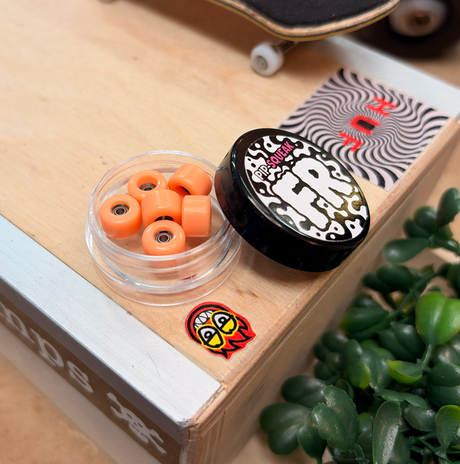 PipSqueak FR Fingerboard Wheels Orangesickle 7.6 Wide