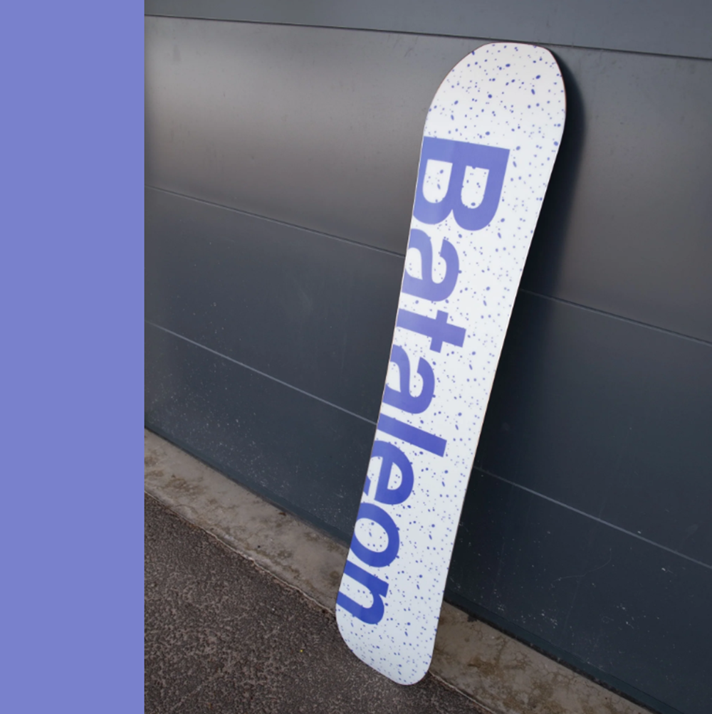 Bataleon Mojo Snowboard 2027 Black Blue 159W