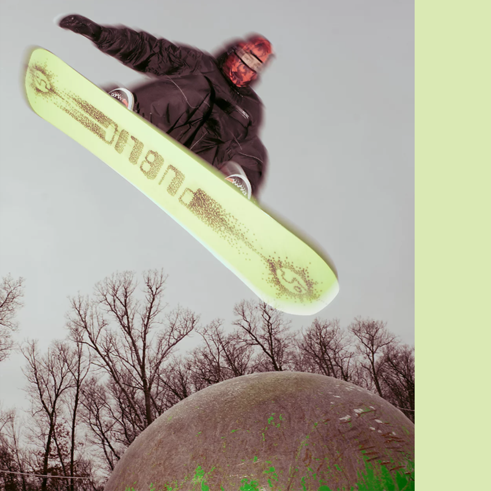 Public Display Snowboard 2027 White Green 156