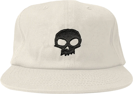 ZERO SINGLE SKULL APPLIQUE HAT ADJ-OFF WHT/BLK