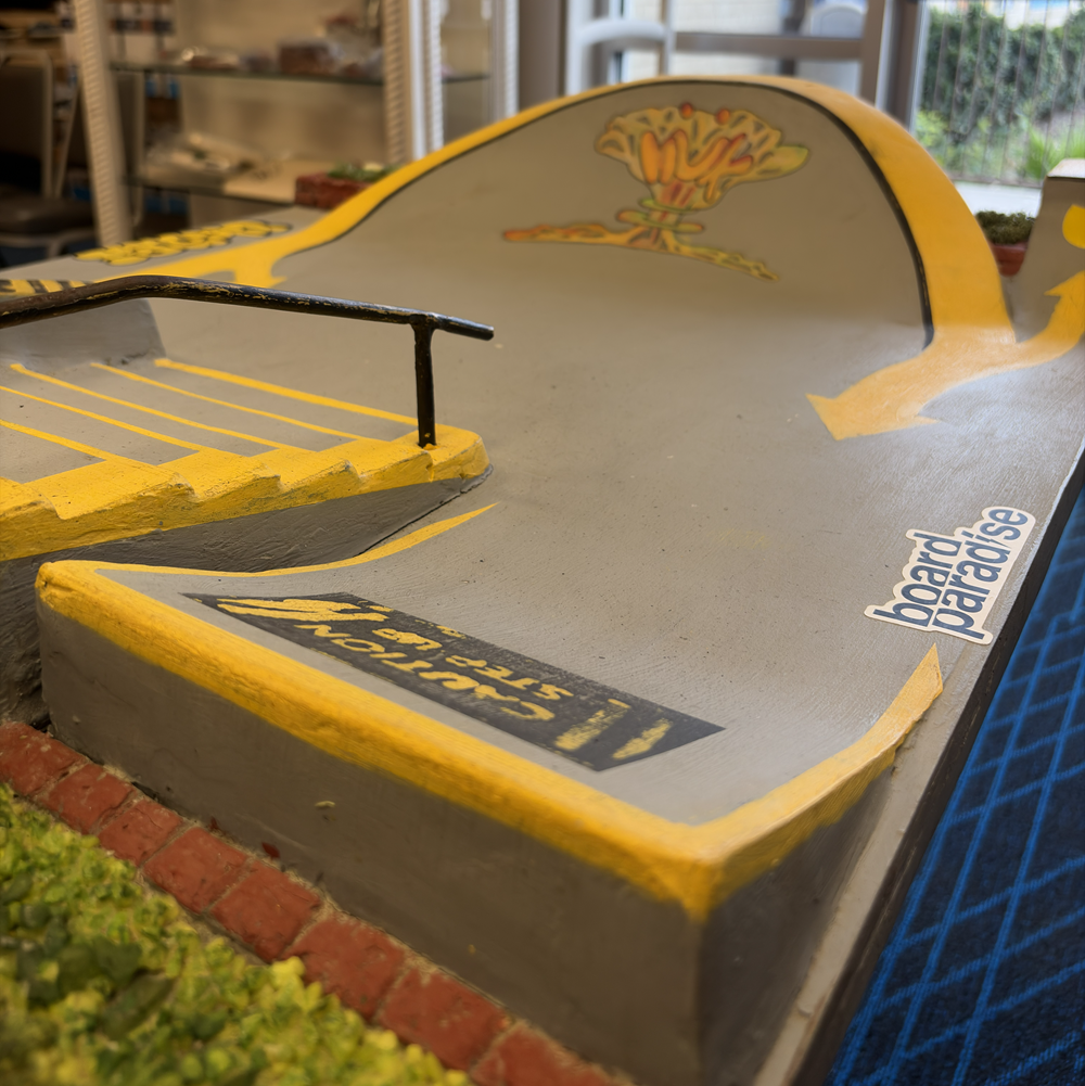 NUK WU FINGERBOARD PARK Grey Yellow 2x5