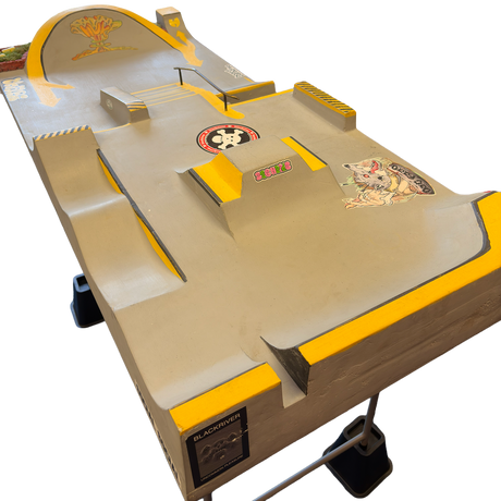 NUK WU FINGERBOARD PARK Grey Yellow 2x5