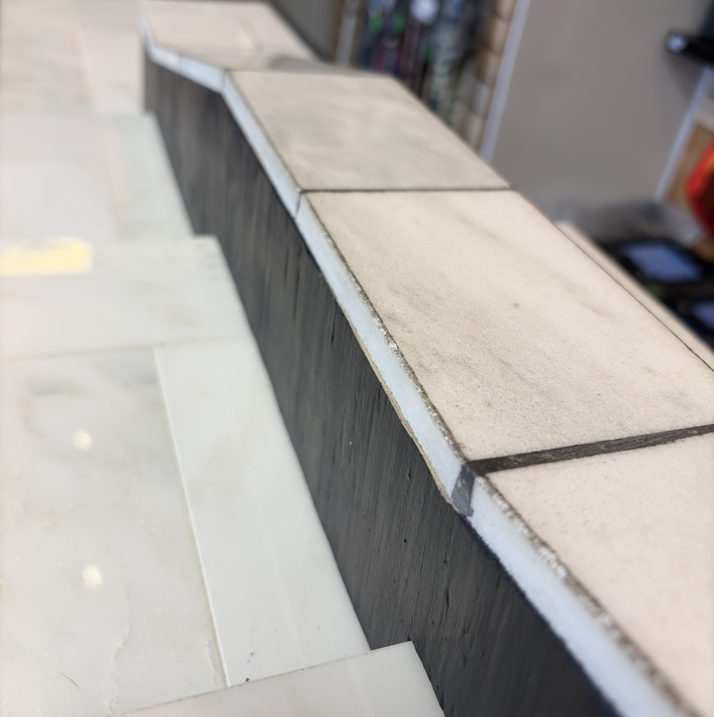 WAREHOUSE Ramps Tile Fingerboard Park Black White 1x5